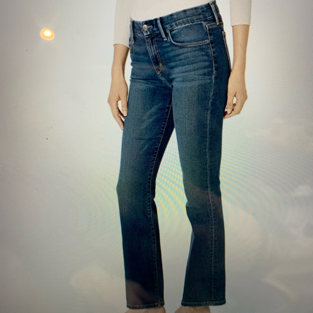 Joe’s Jeans Midrise skinny bootcut. Size 30.